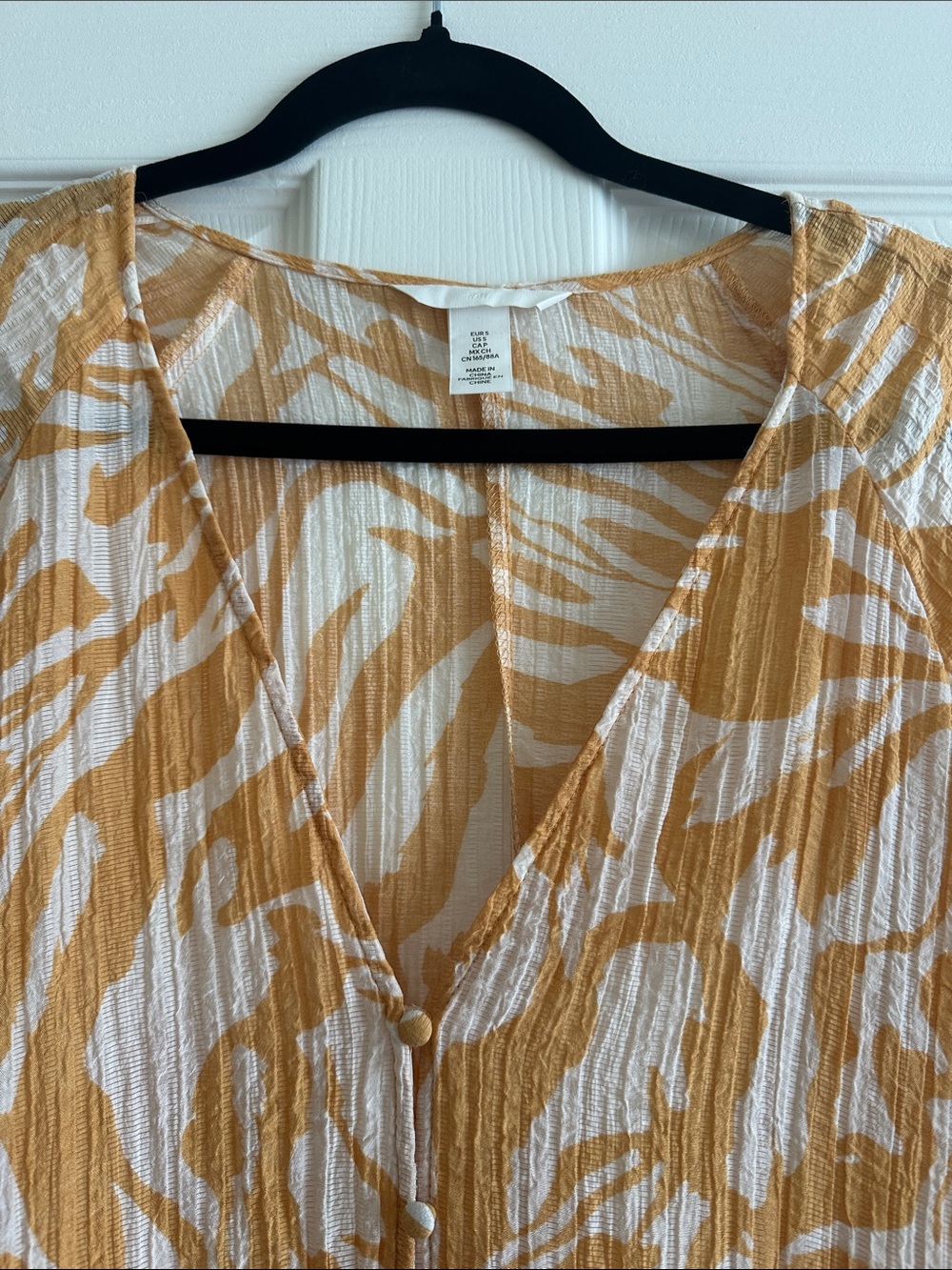 H&M White and Mustard Yellow AnimalPrint Maxi Dress Crinkled Fabric - Picture 2 of 10